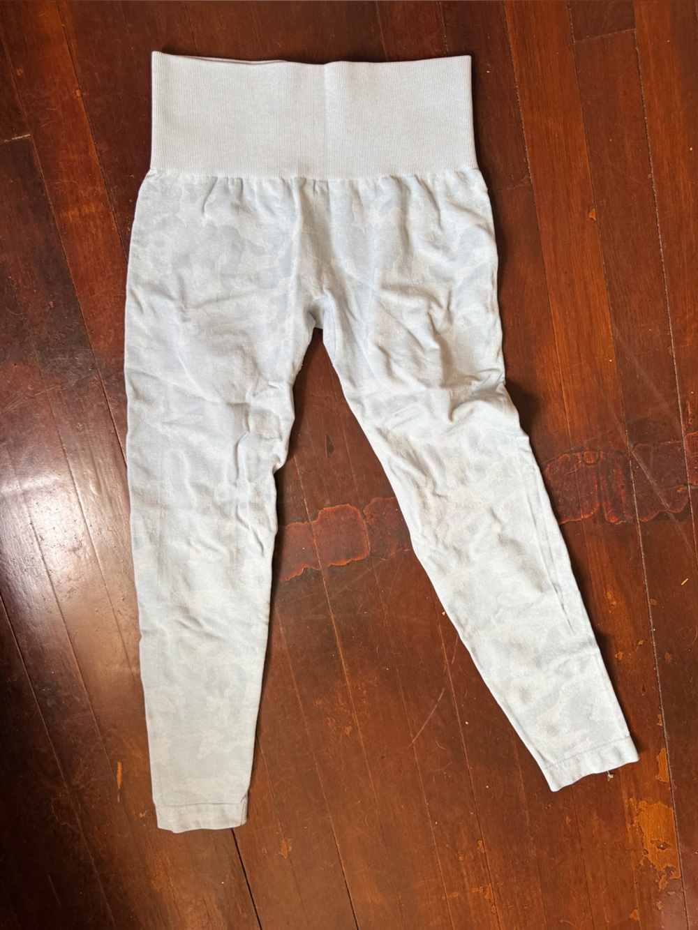 NVGTN Light Gray High-Waist Leggings